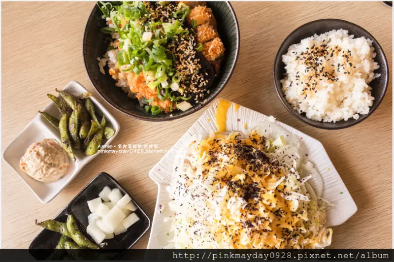 ✿高雄✿ 名古屋調理師學校學成歸國 提供正統道地的人氣特色料理 連小菜都美味到不行阿 ➜ 名古屋豬排-金鯱家