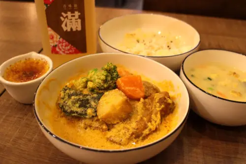 【台北市】南陽街商圈異國風味創意料理讓人驚豔又滿足-百味坊