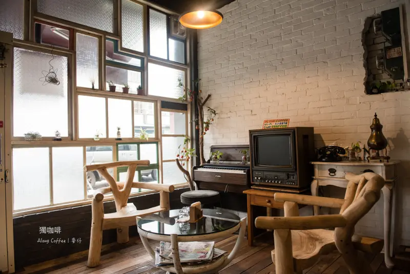 {食-新北蘆竹} 獨.咖啡自家咖啡烘焙坊 | 林口蘆竹隱藏版咖啡，提供wifi+插座/在地人介紹才知道的氣氛咖啡/結合在地食材資源搭配創意呈現的高品質餐點