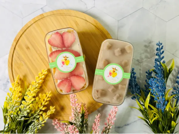 【桃園美食】小初心法式甜點￭草莓小巴&芋見小巴 x 秉持初心絕對的態度，吃出新鮮手做的溫度║ 桃園甜點推薦、宅配美食推薦