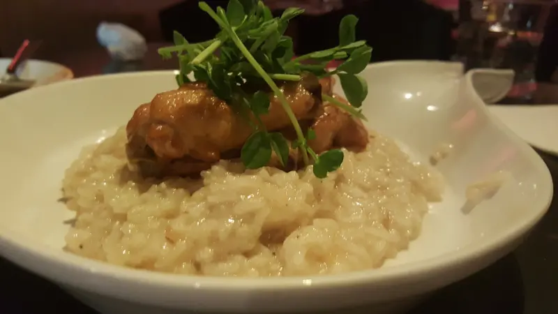 青菜呷呷。食尚小咪 ♥【台北東區。家傢酒PlayHouse餐酒館/每道菜都有加酒的料理 台北酒吧台北好吃餐廳推薦調酒餐廳】