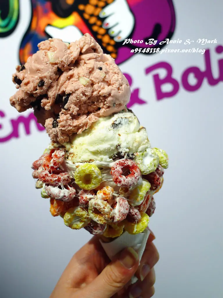◎【Emack and Bolios Taiwan 疊疊樂冰淇淋】美國41年歷史之「神級冰淇淋」來台，無限堆疊超繽紛！