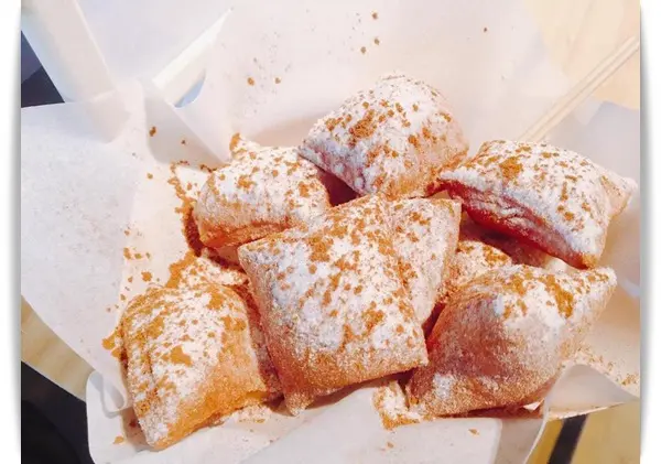 瑞豐夜市隱藏版美食，小心一吃就上癮!! - 「法克甜甜」專賣法式甜甜圈