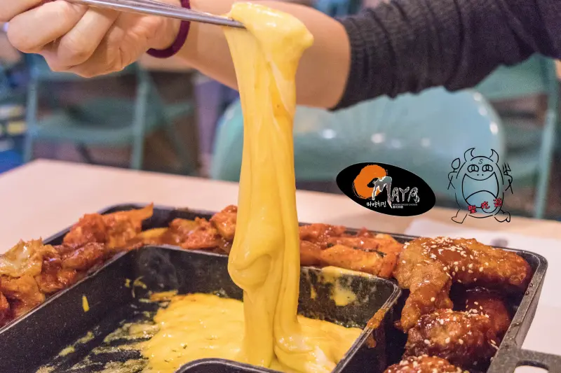 【吃】OMAYA春川炒雞 / 西門町 ‧ 噢媽呀，減肥等下次啦！一份鍋大把起司給你個痛快！還有炸雞辣雞麵炒年糕跟飯糰 ‧ 台北萬華 ‧ 西門町商圈 ‧ 韓式料理 ‧ 20171223
