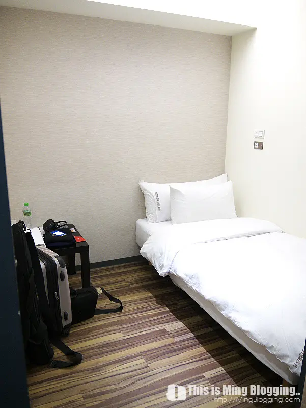 【機車環島】17-高雄 單人房 SINGLE INN～隱藏在地下室的單人雅房