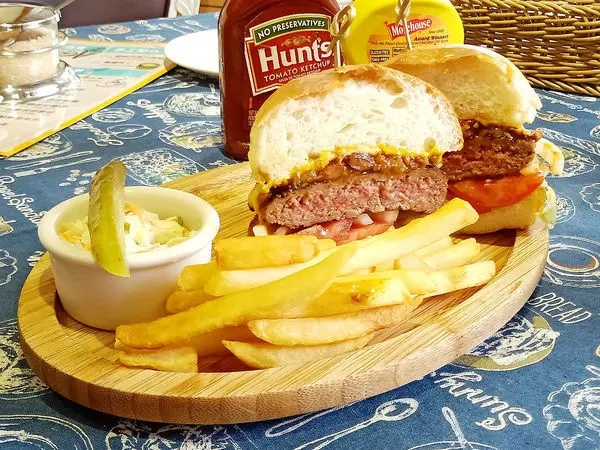 肥禿子美式餐廳-用料實在、最親民的平價美食!