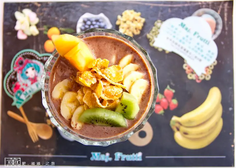 「台中-西屯區」Maj. Frutti 冰菓藝棧-堅持在地果農，每日親自嚴選最新鮮、最當季的菓材(即日至4/30止享八折優惠)