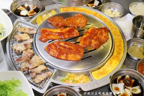 西門町韓式燒烤399元五花肉吃到飽期間限定『新麻蒲海鷗臺灣2號店』海鷗肉/盤子麵/春川烤雞/捷運西門站