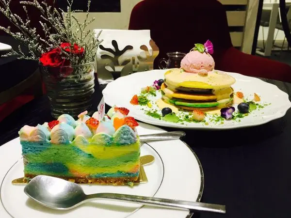 捷運忠孝敦化站✿Joanne Lee Cake Design✿ 一口優雅 一口美好! 彩虹乳酪與彩虹鬆餅好美呀~~~