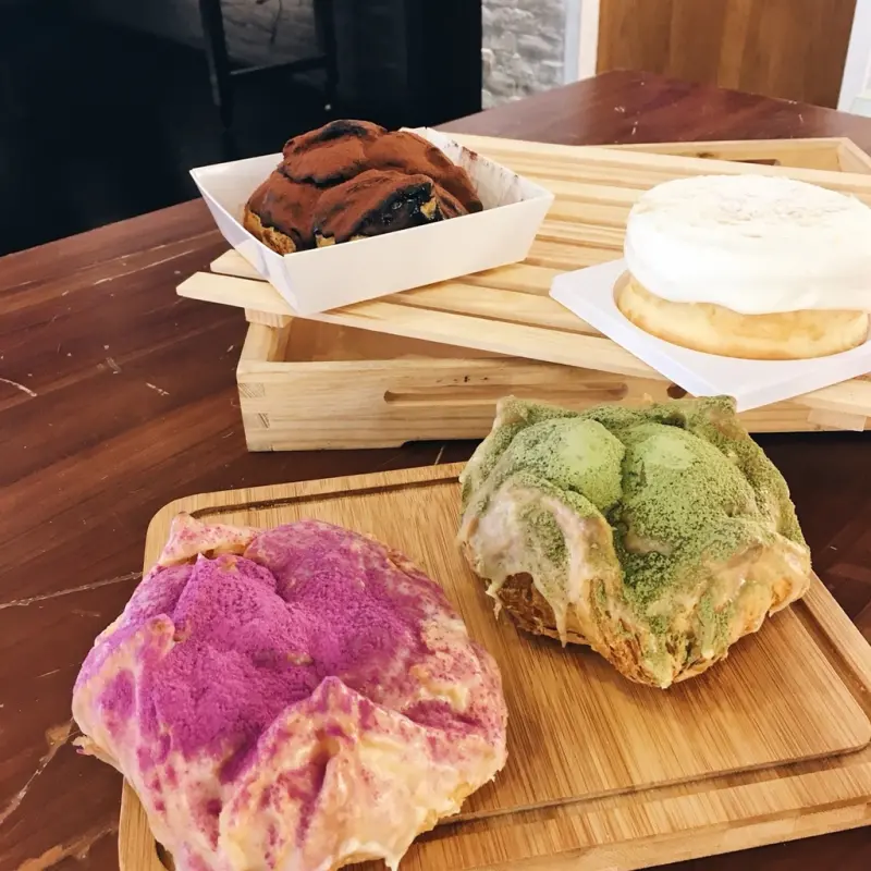 【高雄美食】奧瑪烘焙-髒髒系列再發威，囧囧、髒髒、羞羞泡芙