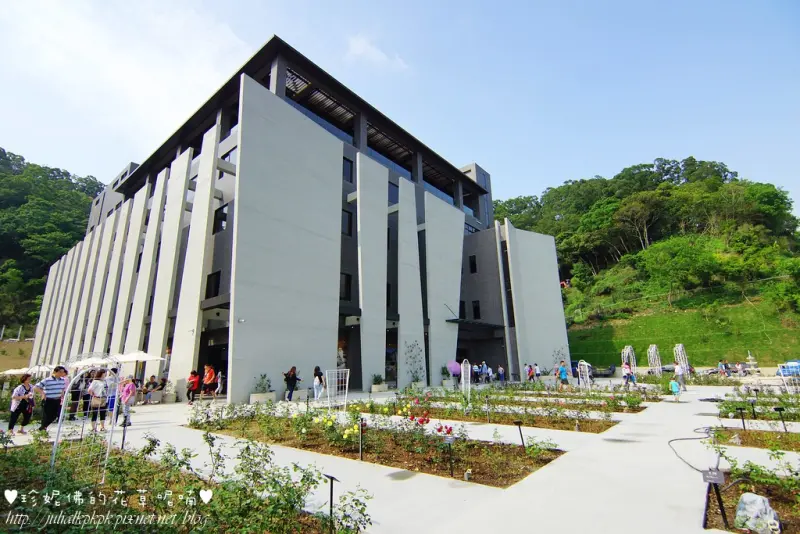 【苗栗-頭屋鄉】苗栗新景點，最浪漫的觀光工廠「雅聞七里香玫瑰森林」