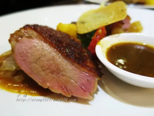 GRAND Mr.Onion..   大遠百裏的經典＆優雅～