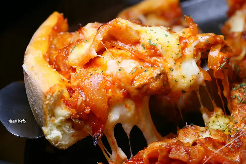 台北東區最潮韓式餐廳X起司控天堂『Okey Dokey』IG熱門打卡點/韓國籍店員/深盤披薩/起司年糕/起司炸雞/鯊魚調酒/訂位辦法(捷運國父紀念館站)