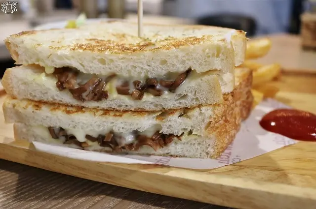 【台南美食】漢明治 handwich+cafe（台南成大店）-好吃三明治推薦
