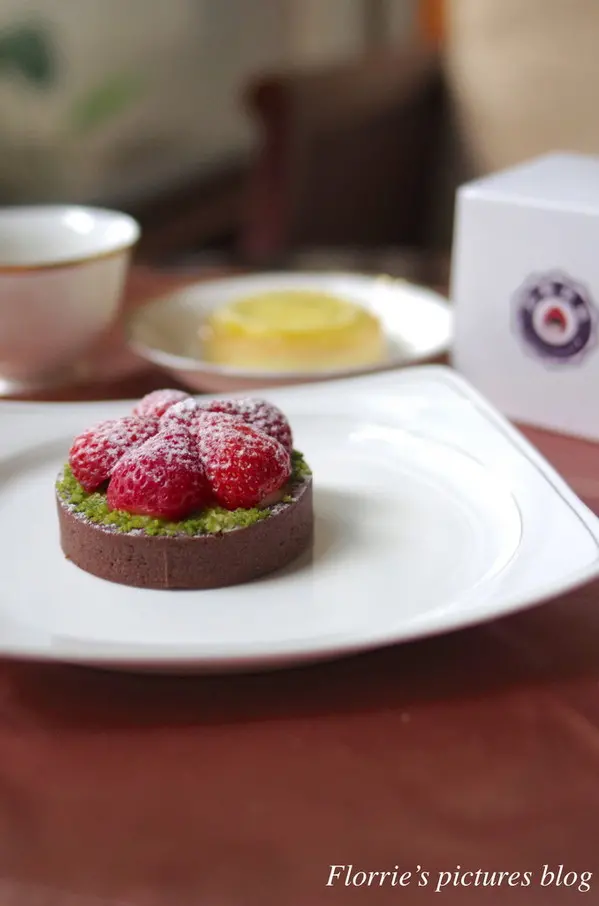 新竹市美食~紅帽烘焙Home Biscuit~每日限量供應的可愛又迷人水果塔！        
      