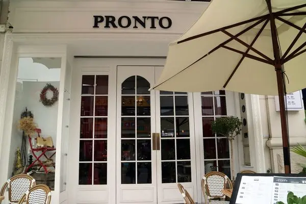 高雄三民區=<食>PRONTO 老歐洲咖啡館~三重饗宴＊歐風環境之中，雙主餐的獨特讓用餐充滿驚喜==