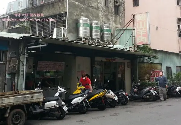 ★新北．吃喝玩樂★傳統市場附近的好吃好喝好料理,隱藏版美食~林口 岡山羊肉