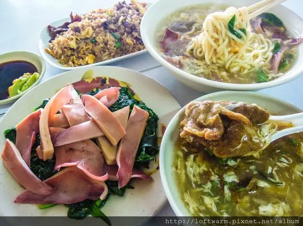 台中大雅美食推薦 正統魷魚羹羊肉羹 食尚玩家也介紹過的美味小吃 魷魚羹麵 羊肉炒飯 現燙芥末醬油魷魚都是人氣餐點(附菜單)...