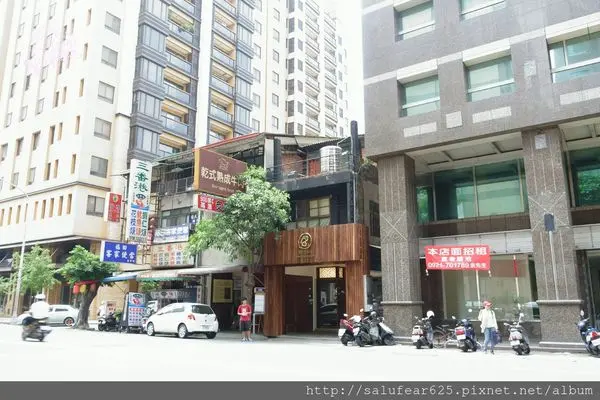 【食記】台中西區｜文青必訪、起司控不可錯過的Butter巴特3店brunch&cafe，還有少女最愛「花舞」厚鬆餅