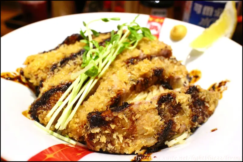 [ 忠孝敦化．仁愛圓環美食 ] ラーメン凪(Nagi)拉豚骨拉麵仁愛店～開幕特別王是很適合夏天的豬排沾麵，5/9起限時限量開賣