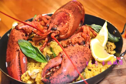 【台北美食】南京復興站  龍波斯特 lobster.foods ~ 龍蝦Pizza、龍蝦燉飯 整隻龍蝦上桌就是霸氣，龍蝦三明治 $399 CP值超高的啦 !