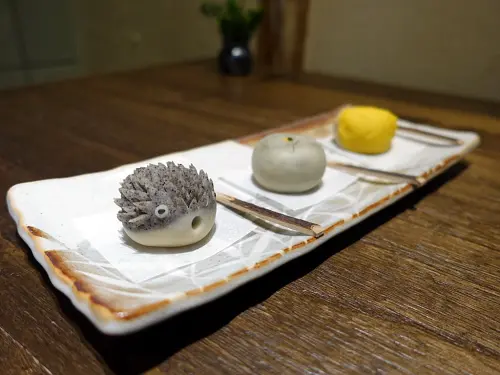 【台北士林】天母 三日月茶空間和菓子