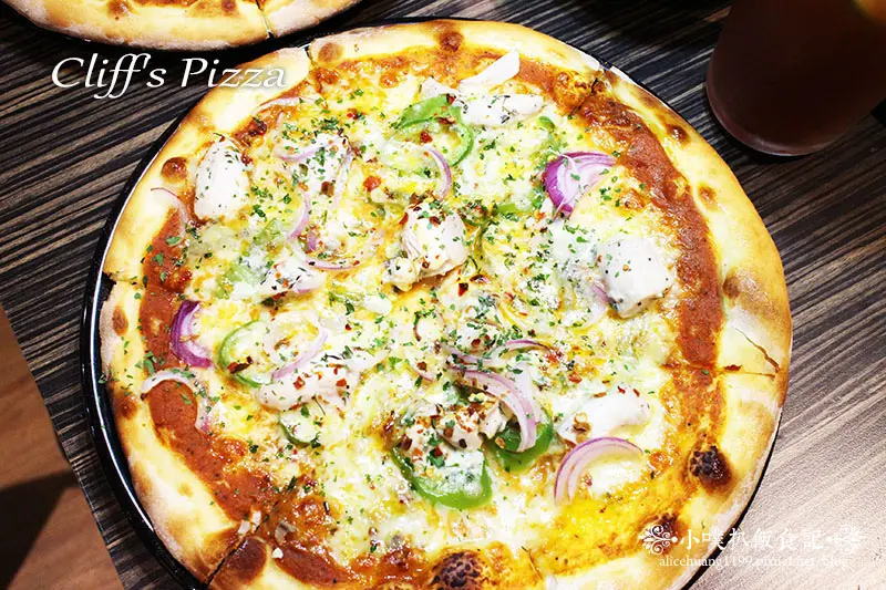 【中和美食】『Cliffs Pizza 克里夫比薩』CP值高/近四號公園.永安市場捷運站/多樣美味義式比薩/外帶