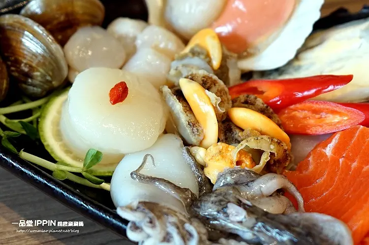 【板橋火鍋 推薦】激推霸氣大海陸, 滿滿用心值得品嚐! ✿✿ 一品堂  IPPIN  精緻涮涮鍋 (IPPIN Shabu-Shabu) ✿✿ 完整菜單