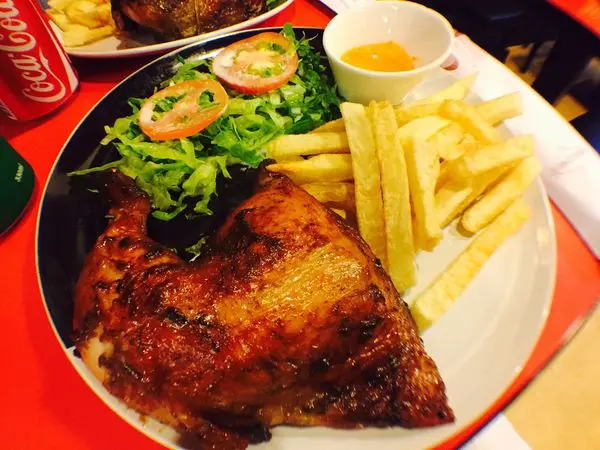 捷運中正紀念堂站✿polleria秘魯炭火烤雞專賣✿正宗祕魯人開的烤雞店! 來吃超道地的祕魯風味料理~