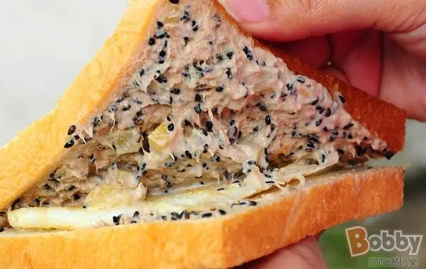 【竹北早餐】朝司暮想.肉排蛋土司.古早味老字號.竹北必吃早餐推薦.博愛路近光明停車場（火腿蛋土司/雞肉蛋土司/鮪魚蛋土司/培根蛋土司）