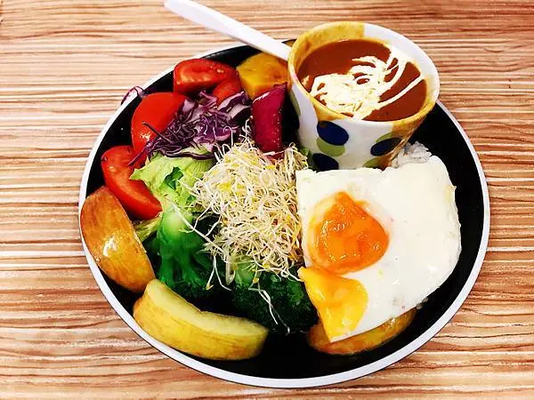 ||吃。台北|| 十巷咖哩 雙城街超熱門平價咖哩飯