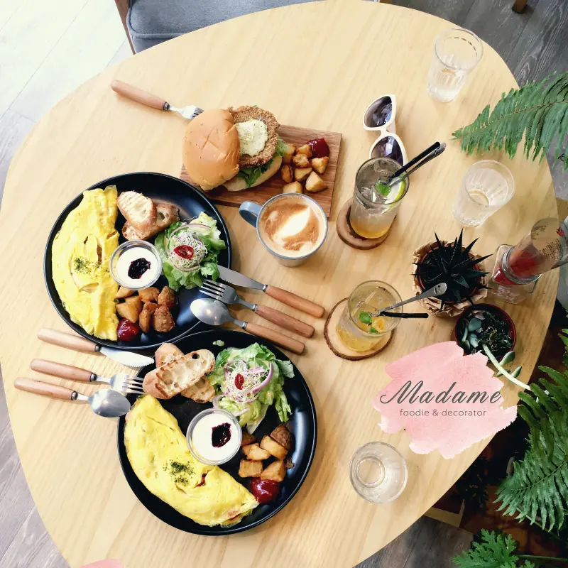 【台南東區】鹿耳晚晚 Lure late late X森林系清新風格早午餐店