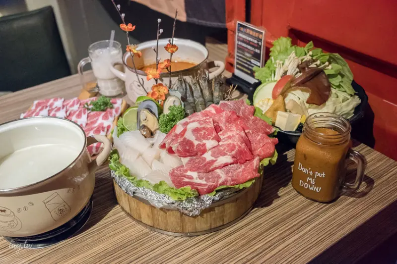 蘇吉泰式風味鍋 高CP值泰式小火鍋．五種風味湯底任君挑選