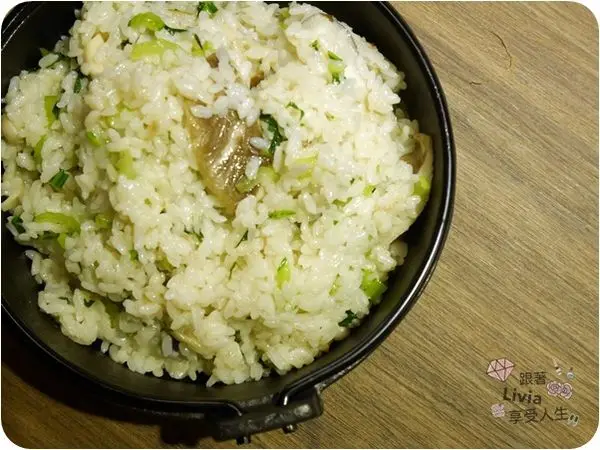 美食。餐廳│ 台北大安區 忠孝敦化捷運站 東區飯BAR MINI 東區餐廳推薦 中式創意料理 時髦風中菜館 家庭聚餐/同學會餐廳/謝師宴餐廳推薦 ❤跟著Livia享受人生❤