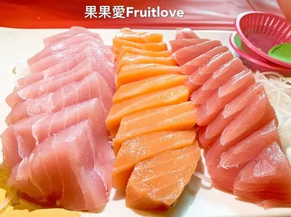 漁夫帶路吃海鮮　　 墾丁後壁湖海產店推薦       厚片生魚片超誘人  新鮮好吃    親子寵物友善