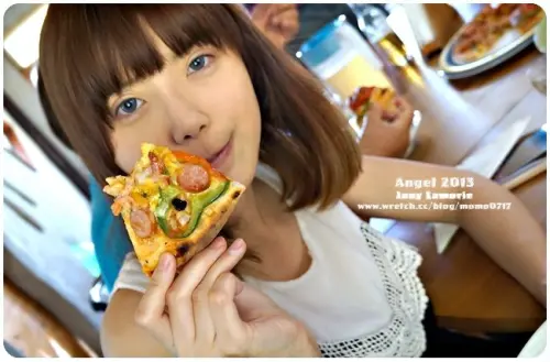 「屏東」大茉莉英語環保教學農莊報紙屋，隱藏版的窯烤美食