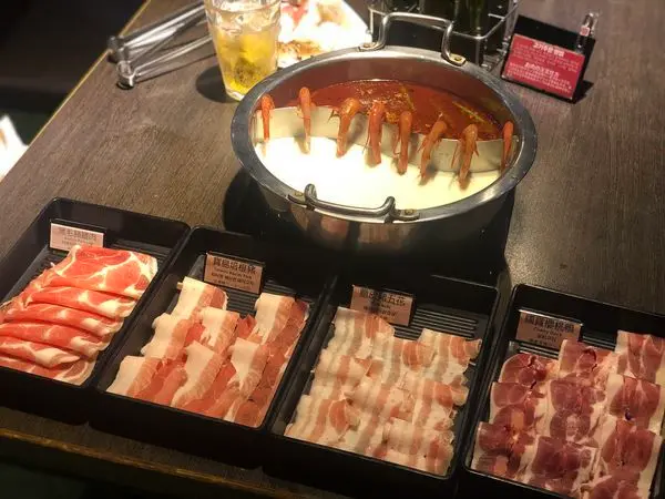 西門町 火鍋推薦 超有誠意的八海精緻鍋物