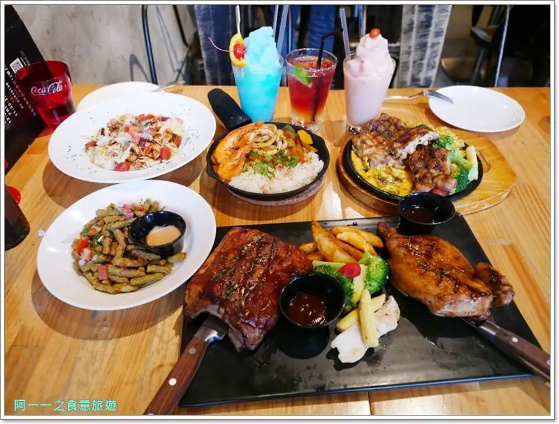 西門町 A.K.12 美式小館 寵物友善餐廳～大份量起司雞排飯