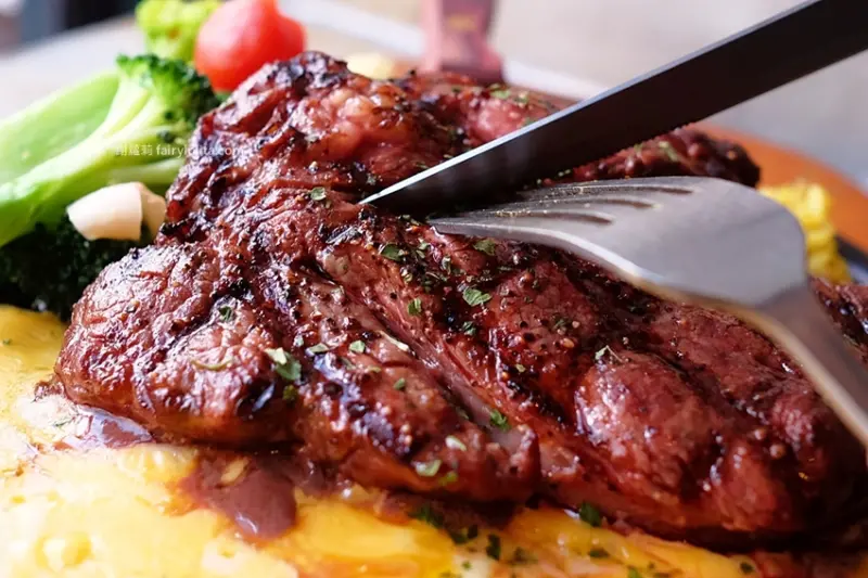 大胃王一定要收藏！霸氣浮誇超狂大份量，超高CP值，營業時間人潮快擠爆！ @蹦啾♥謝蘿莉 La vie heureuse