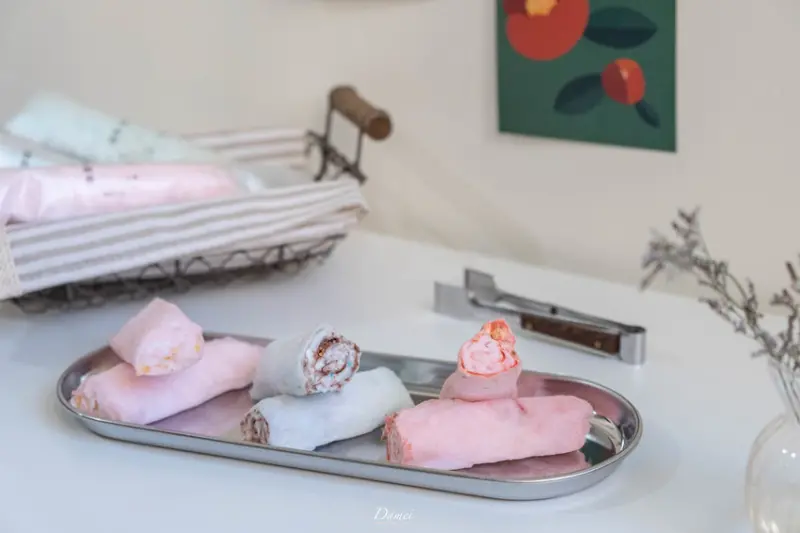 高雄三民｜綿菓子工坊-捲起棉花糖新玩法，包著內餡的棉花糖可吃過？