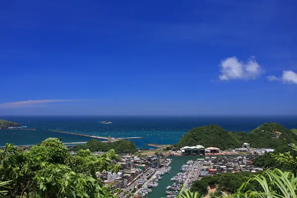 藍天+白雲+大海=花蓮