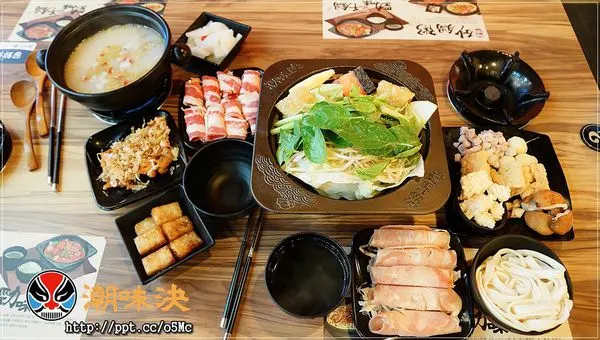 【潮味決】ＣＰ值極高的個人式砂鍋粥干鍋，價位親民，必點芋香粑豆蛋干鍋／鮮貝栗子粥