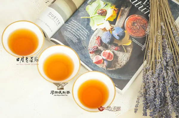 [食記/喝茶] 紅玉紅茶(台茶18號) 日月老茶廠/廖鄉長紅茶/戀人茶館比較心得