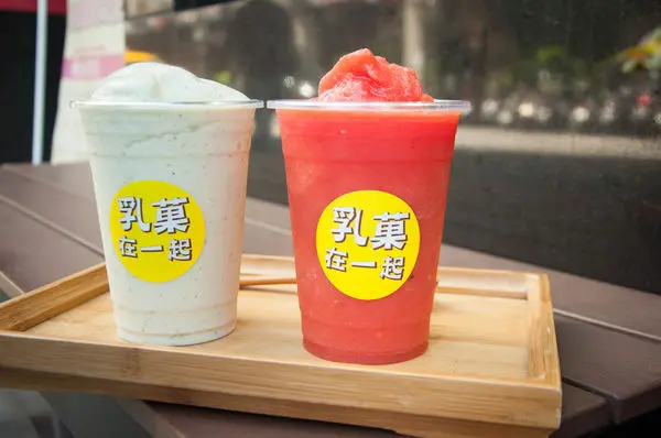 【食記】打完球喝這超爽-西瓜爺爺-乳菓在一起-中正紀念堂美食推薦