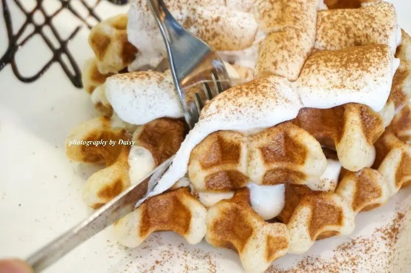 【嘉義．民雄】尼巴熊咖啡 Mud bear Cafe．純天然食材、現點現做！大推甜點鬆餅