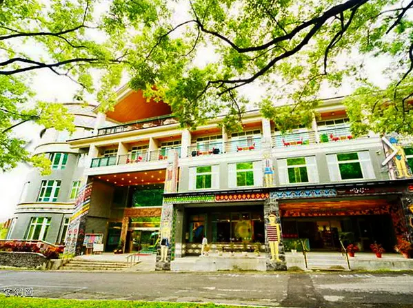 來去住一晚 6    ..琉璃珠風情旅店              