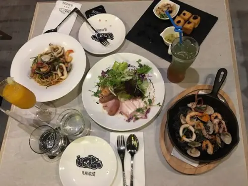 【劍南路站】大直約會新聖地 NEW SQUARE - PLAYHOUSE 家傢酒餐酒館