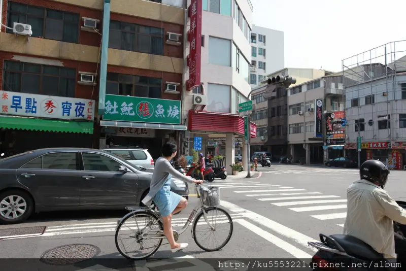 吃。台南｜中西區「張家土魠魚羹」。