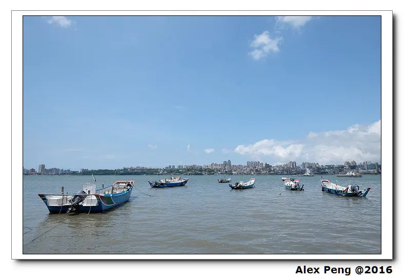 新北市-八里-自己來紅茶鮮乳+阿公的店