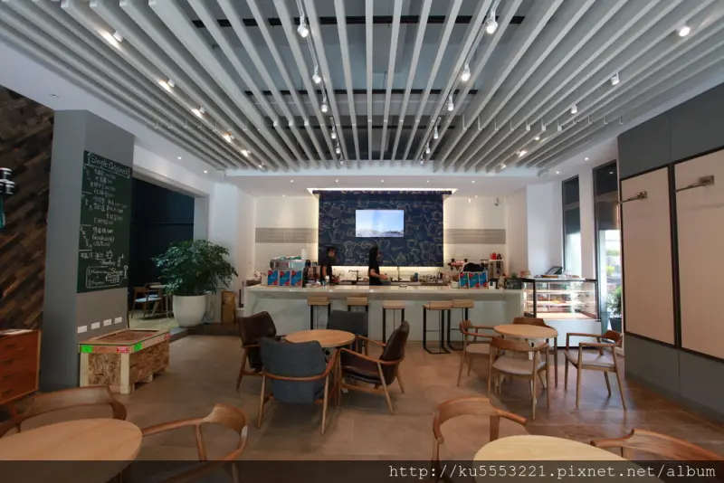 吃。高雄｜前鎮區・咖啡・甜點・抹茶「Gday Coffee」。